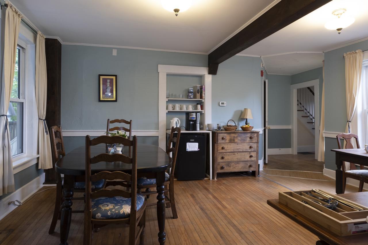 The Karass Inn Chester Экстерьер фото